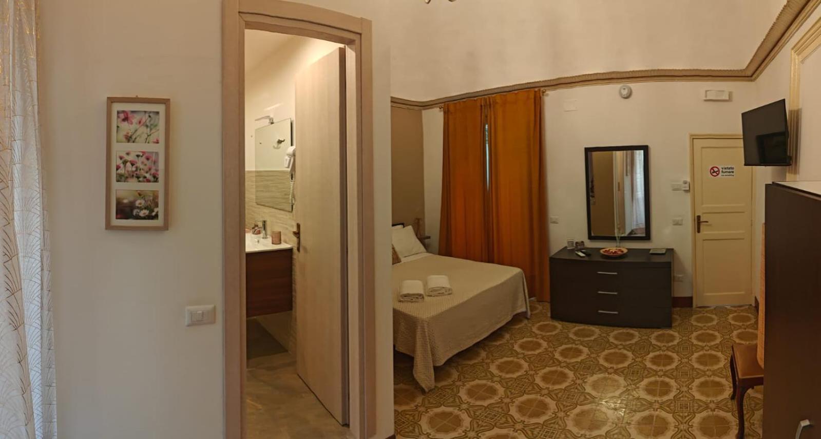 Baroque Bed and Breakfast Acireale Exteriör bild
