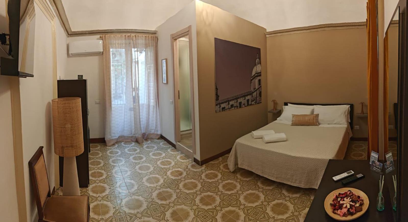 Baroque Bed and Breakfast Acireale Exteriör bild