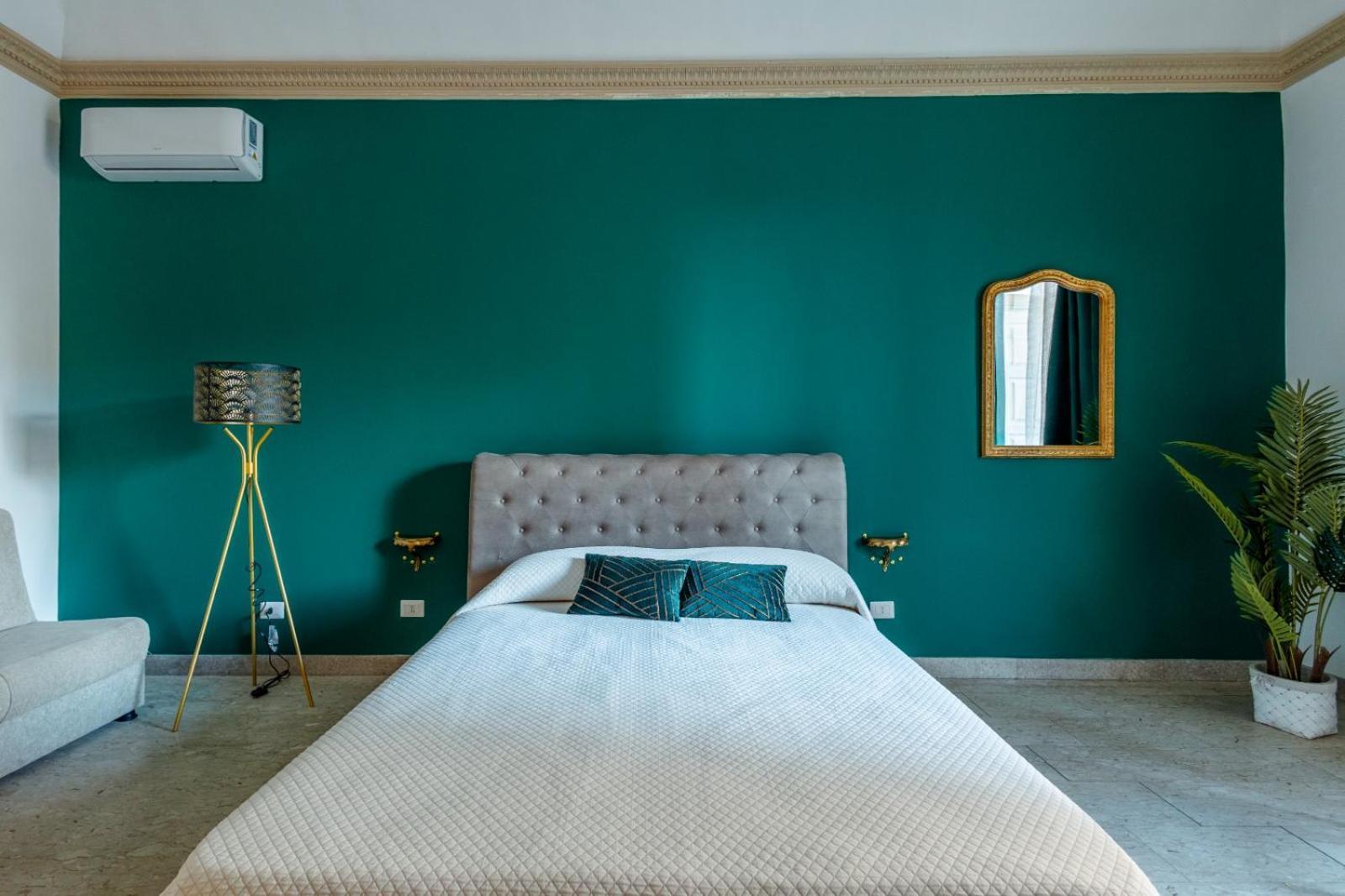 Baroque Bed and Breakfast Acireale Exteriör bild