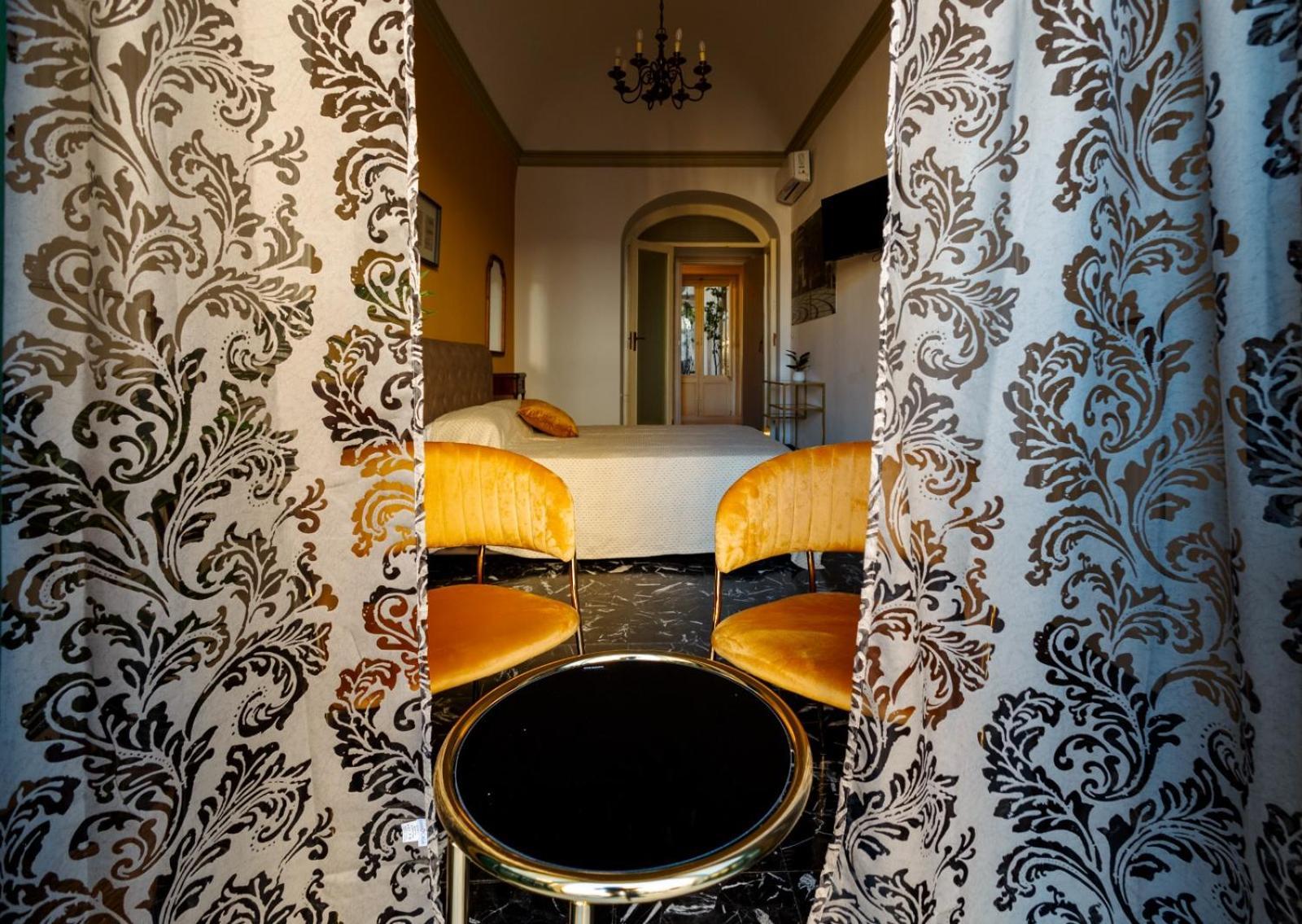 Baroque Bed and Breakfast Acireale Exteriör bild